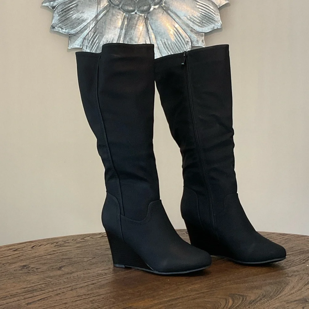 Journee Collection Black Wedge Boots